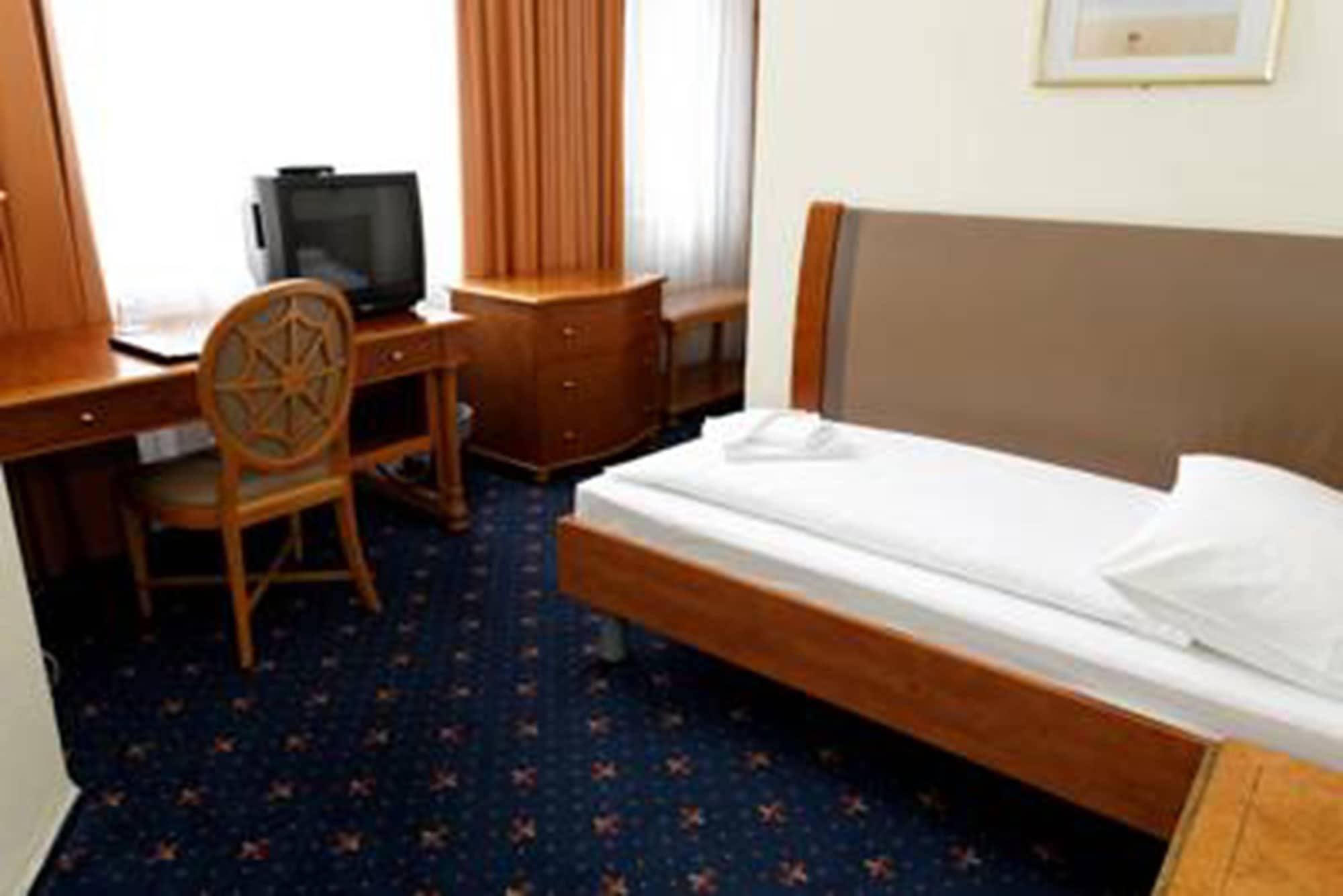 Hotel Europa City Berlin Bilik gambar